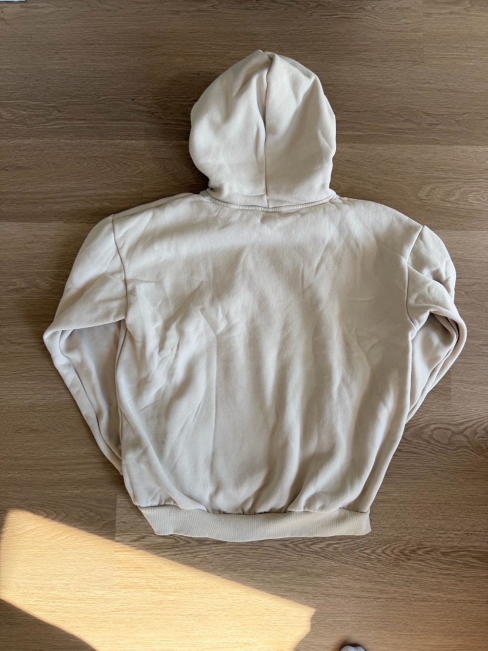 Comfort Women's Beige Sweatpants and Sweatshirt Set - Picture 4 of 4